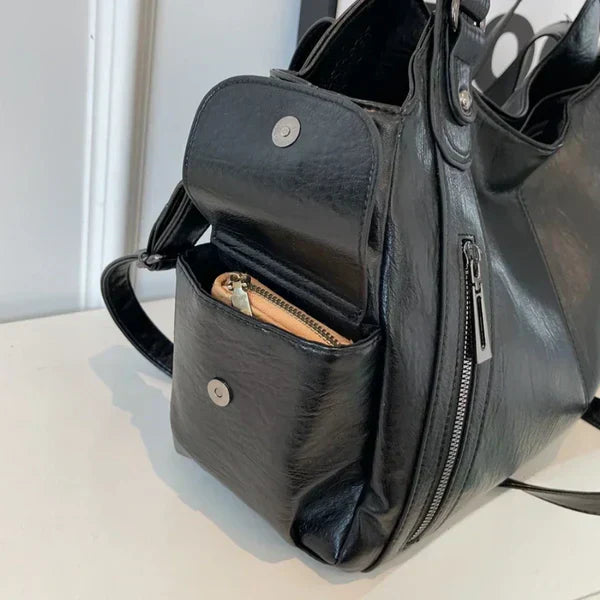 RAE - Classic Leather Handbag