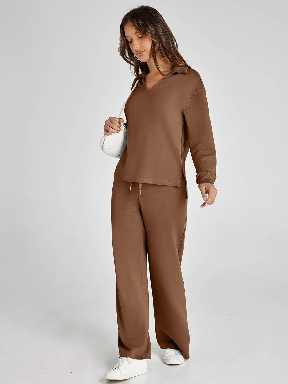 RENÉE - Cozy Minimalist Two-Piece Set