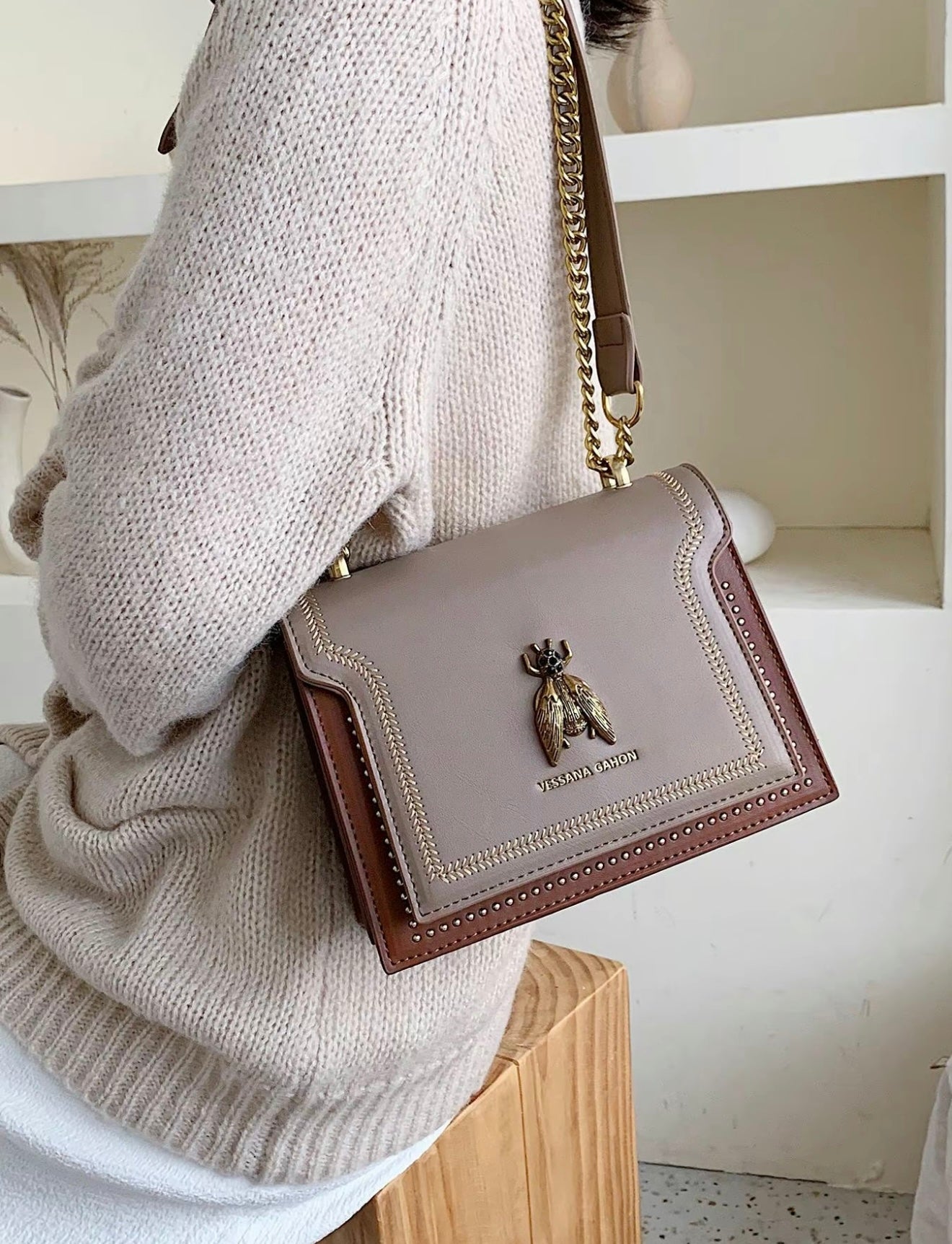 SIMONE - Timeless Luxury Chain Bag