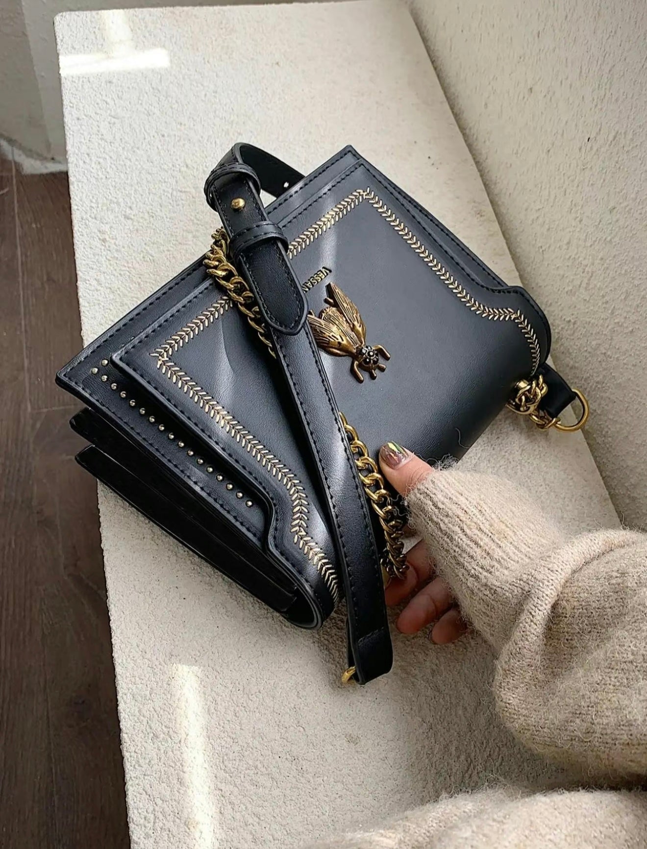 SIMONE - Timeless Luxury Chain Bag