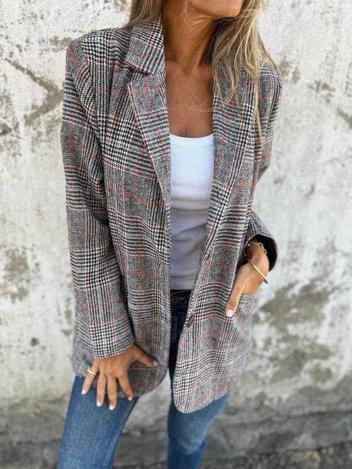 LUCINDA | Classic Plaid Winter Blazer