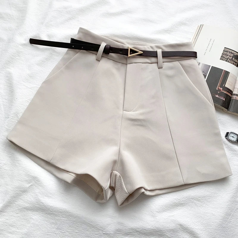 RACHELLE – Sleek High-Waist Shorts