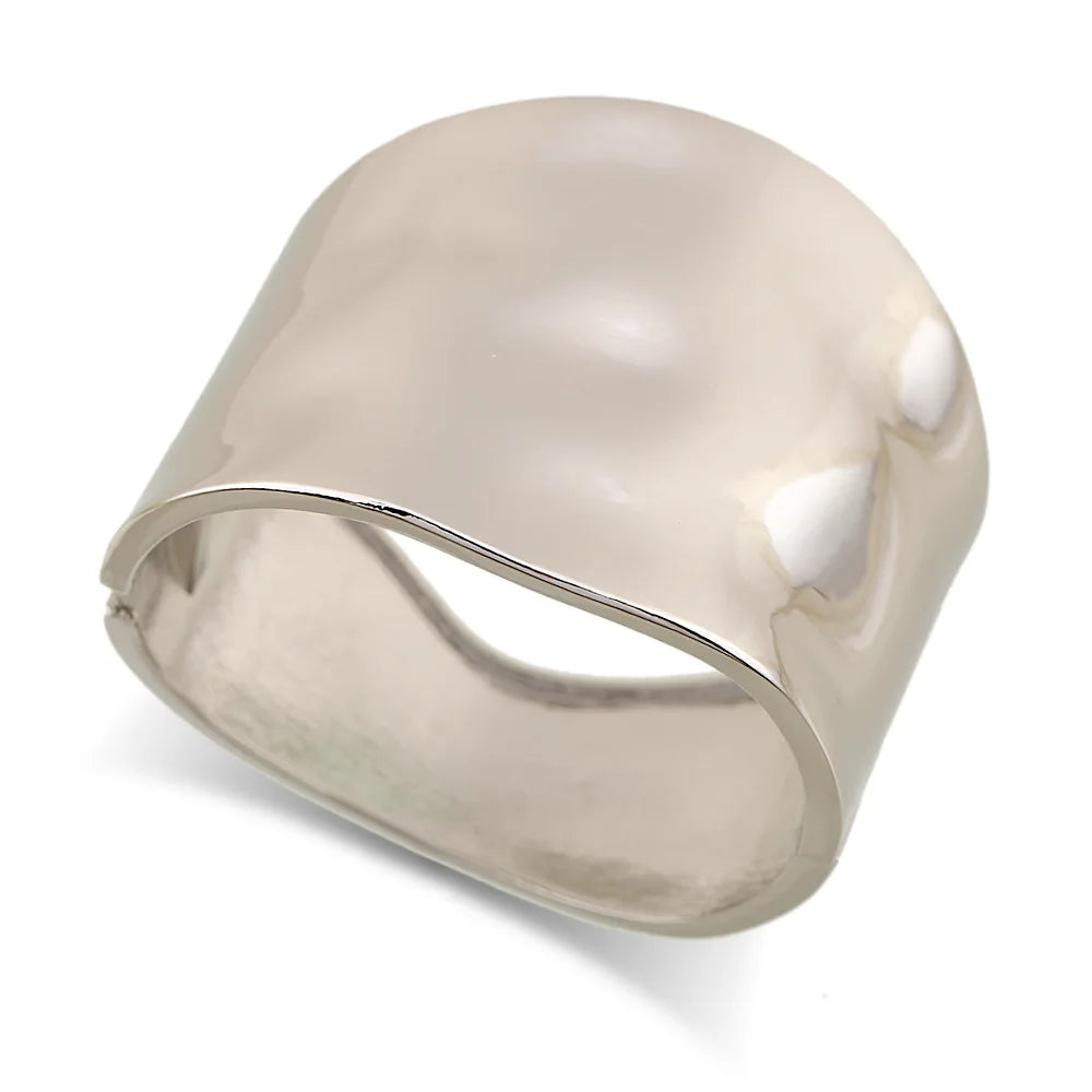 RAYNA – Chic Asymmetric Statement Bangle