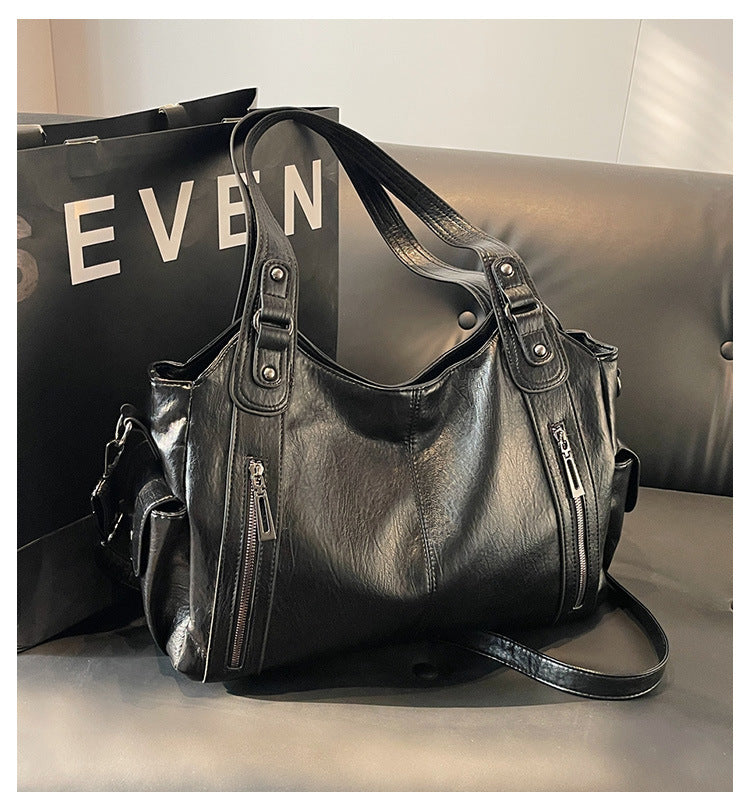 RAE - Classic Leather Handbag