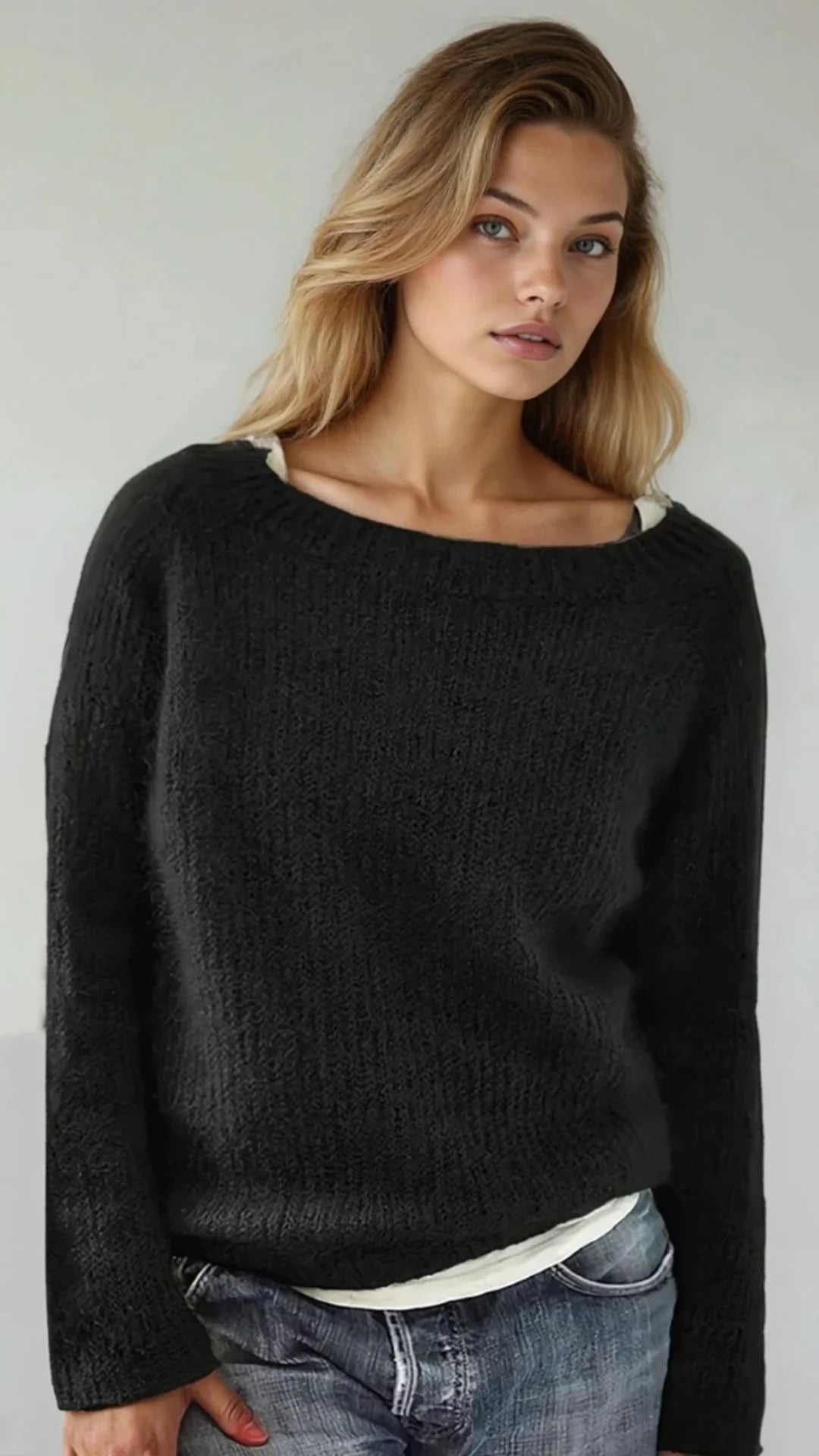Elina – Soft Knit Crew Neck Sweater