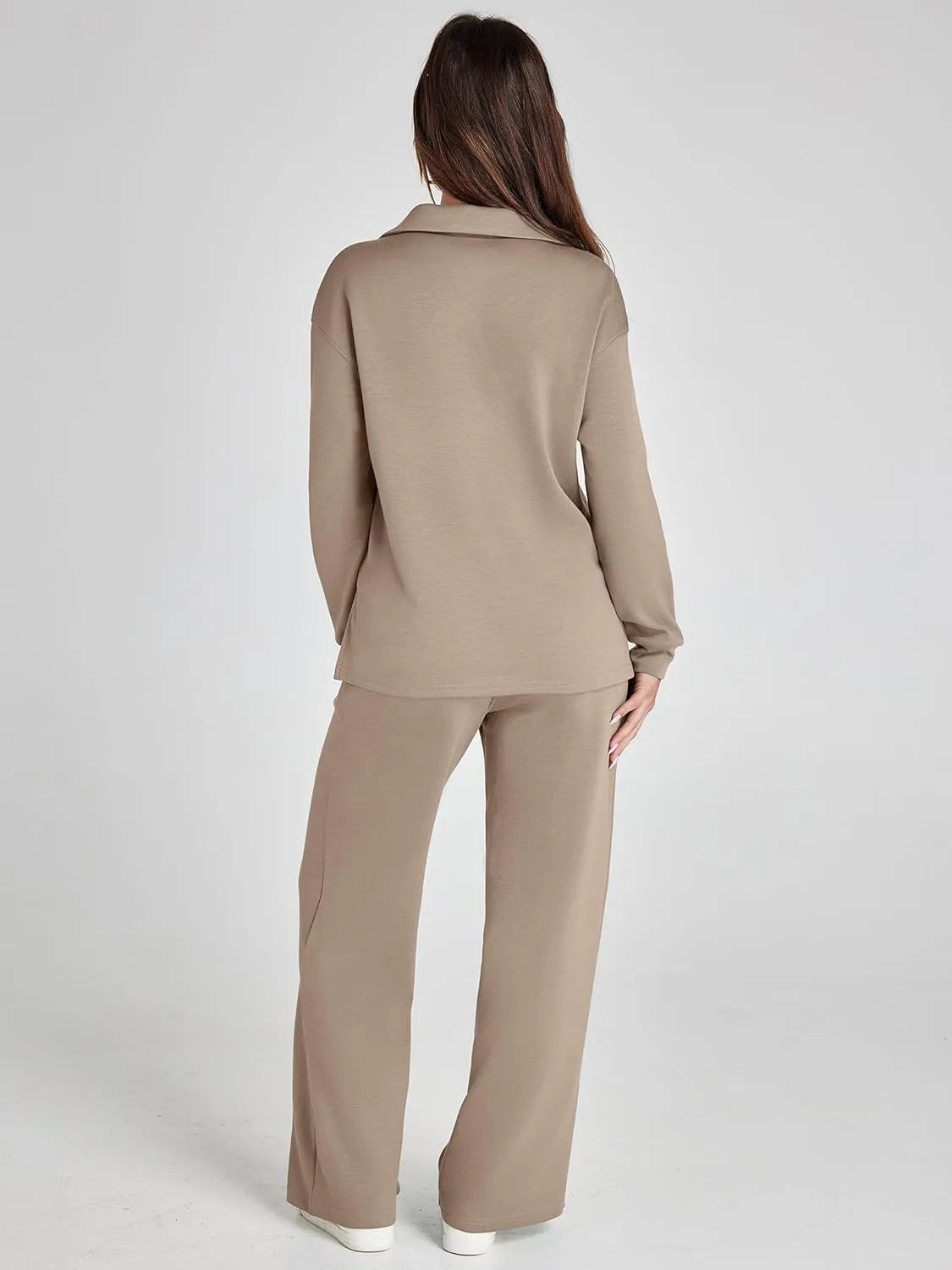 RENÉE - Cozy Minimalist Two-Piece Set