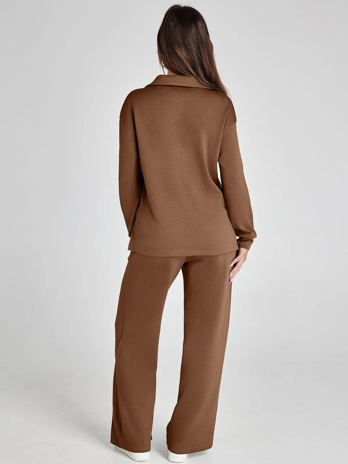 RENÉE - Cozy Minimalist Two-Piece Set