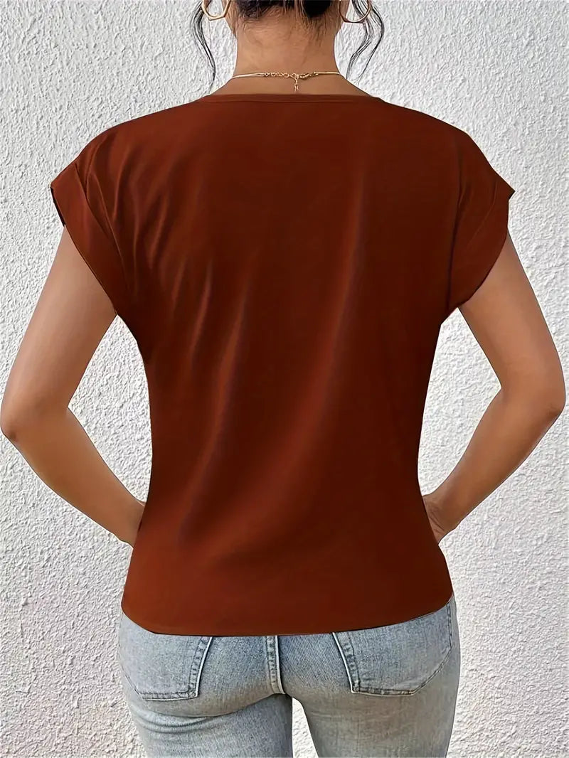BELLE | The Stylish V-Neck Top