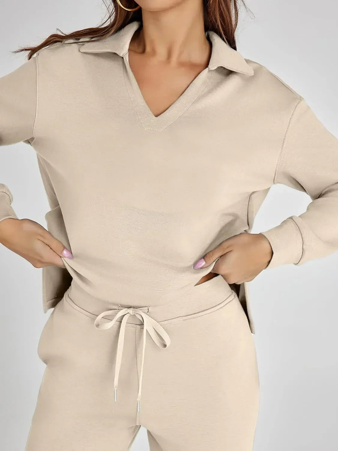 RENÉE - Cozy Minimalist Two-Piece Set