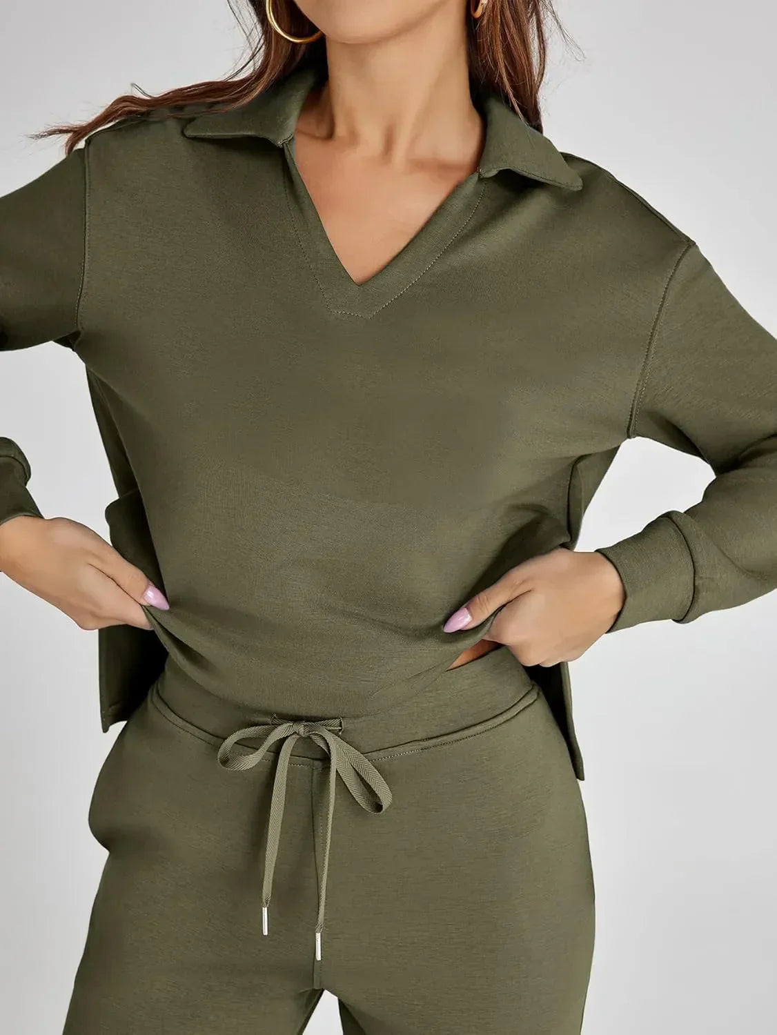 RENÉE - Cozy Minimalist Two-Piece Set