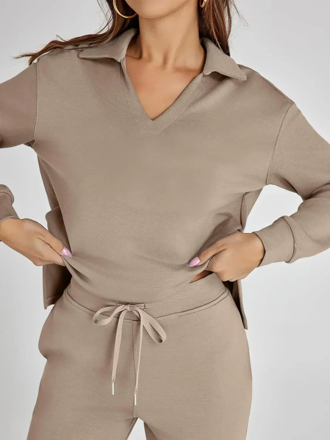 RENÉE - Cozy Minimalist Two-Piece Set