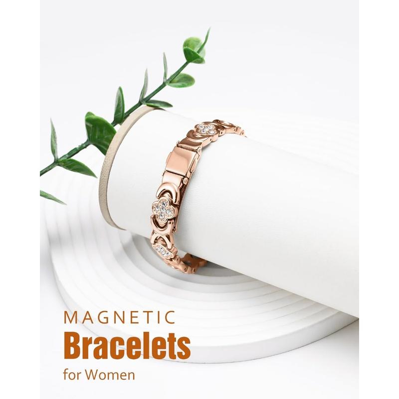 AURELIA – Elegant Magnetic Copper Bangle