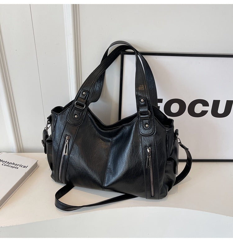 RAE - Classic Leather Handbag