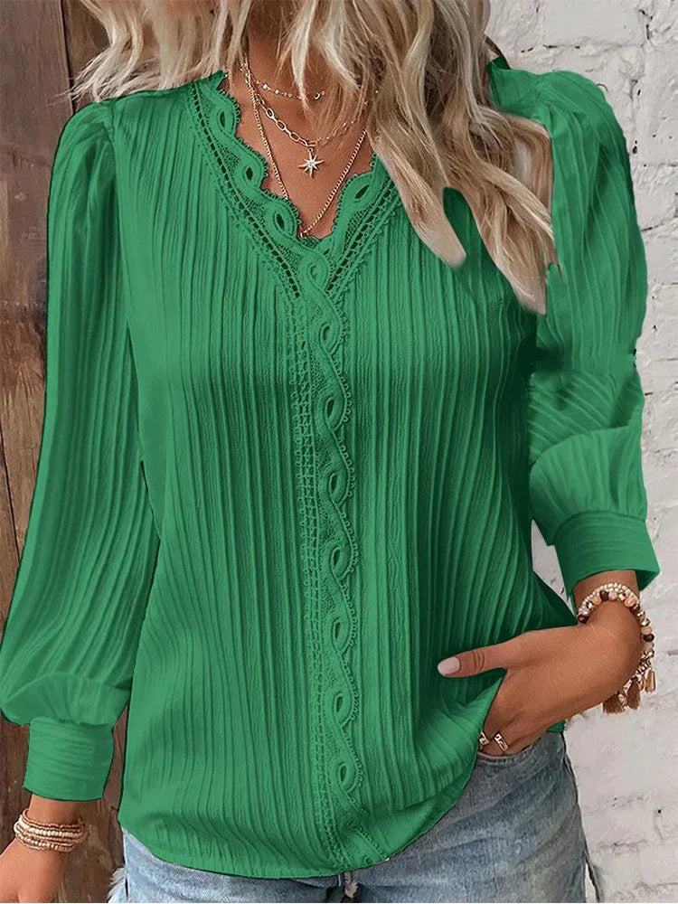 RENATA - Classic Pleated Top