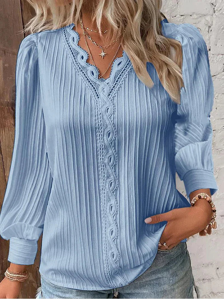 RENATA - Classic Pleated Top