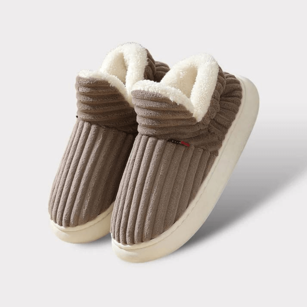 LYSSA - Plush Comfort Slippers