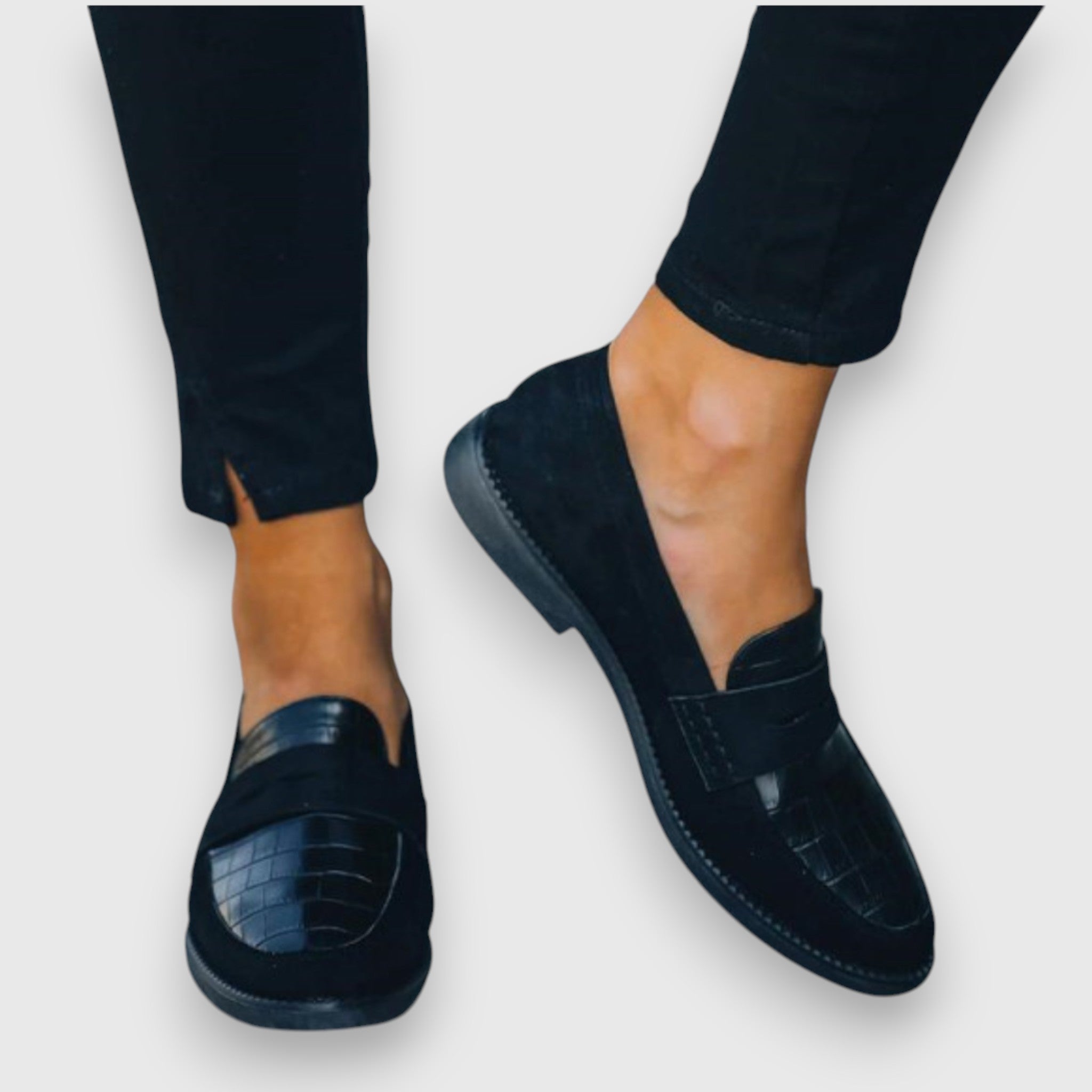 LINY – Sleek Comfort Everyday Loafer