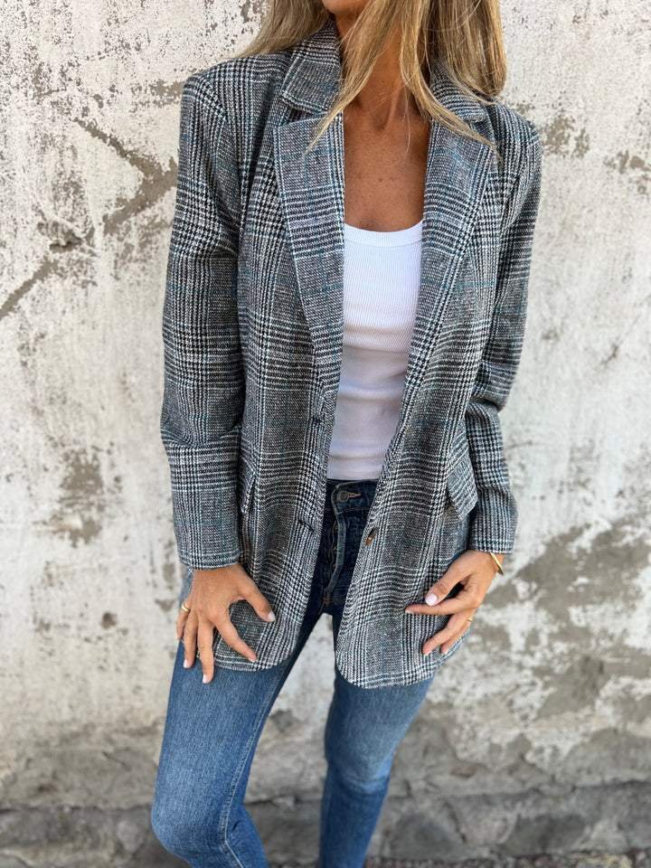 LUCINDA | Classic Plaid Winter Blazer