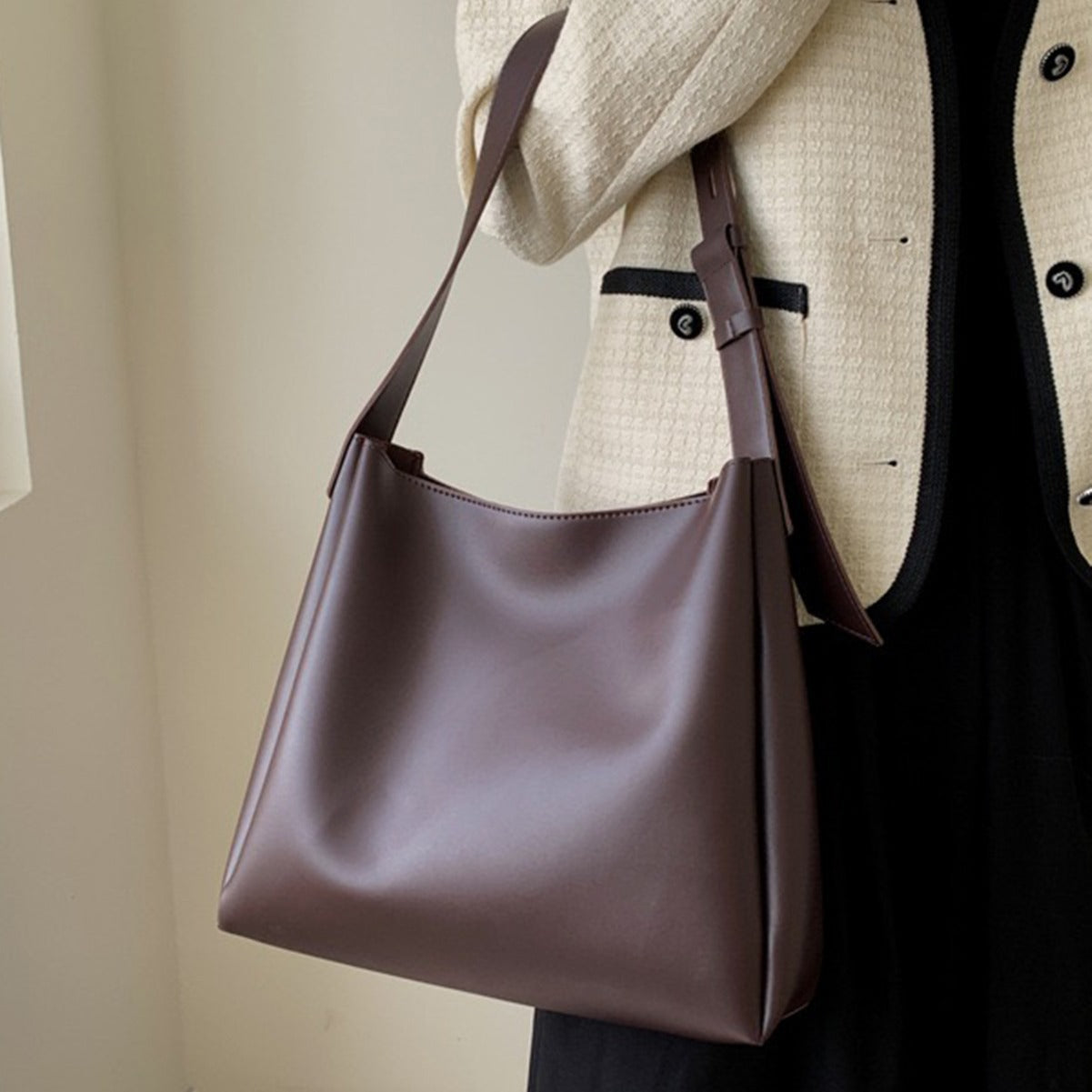 NATHALIE – Elegant Casual Tote Bag