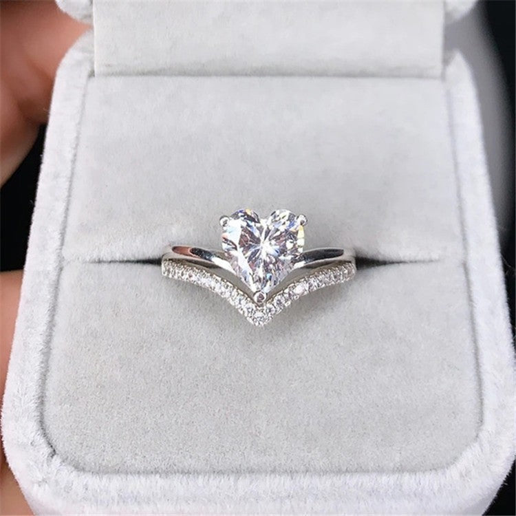ALINE – Radiant Heart Silver Ring