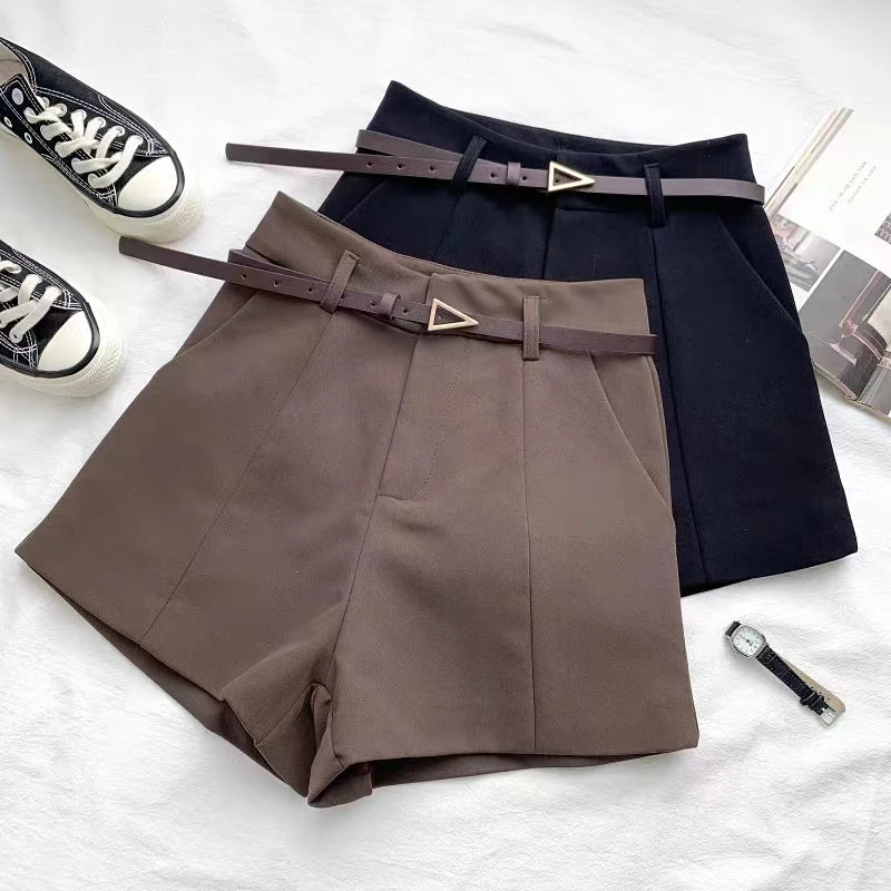 RACHELLE – Sleek High-Waist Shorts