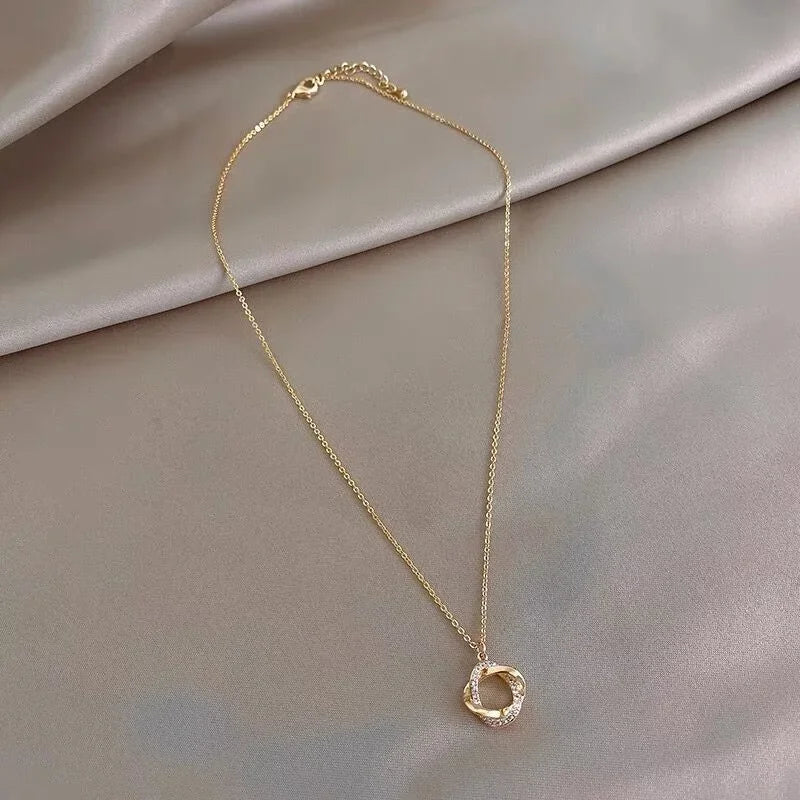 JEAN – Timeless Minimalist Necklace