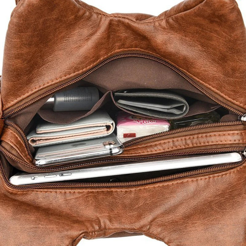 JOSIE – Stylish Functional Shoulder Bag