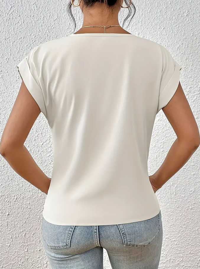 BELLE | The Stylish V-Neck Top