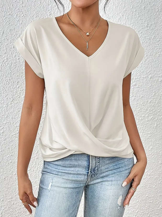 BELLE | The Stylish V-Neck Top