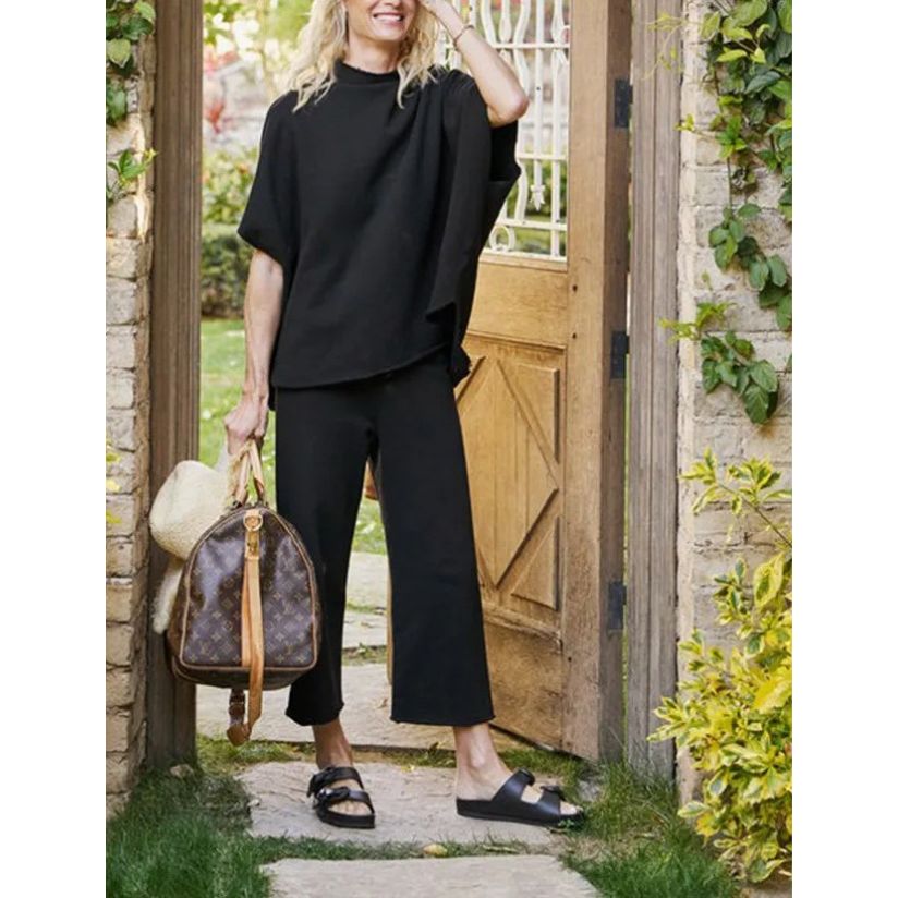 MARIELLA – Relaxed Two-Piece Lounge Set