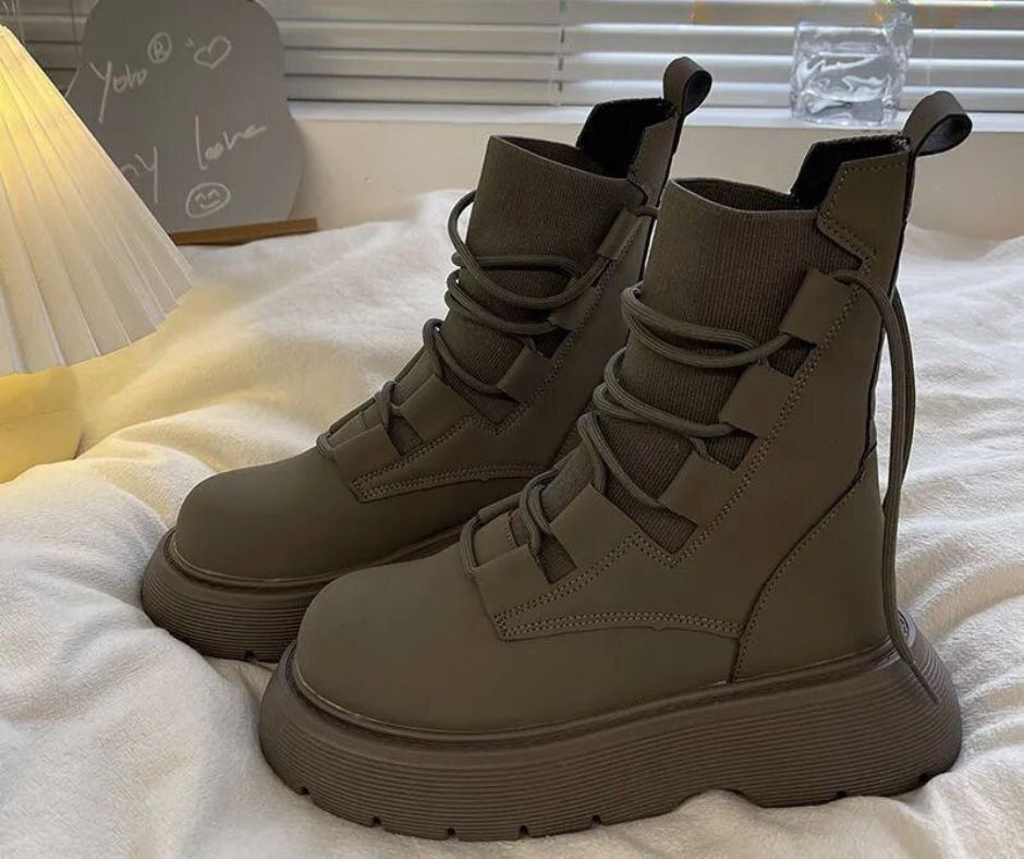 CASSIDY -  Chic Cold-Weather Boots