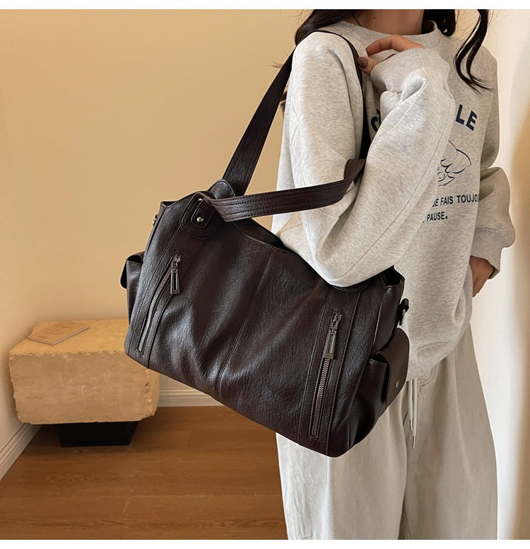 RAE - Classic Leather Handbag