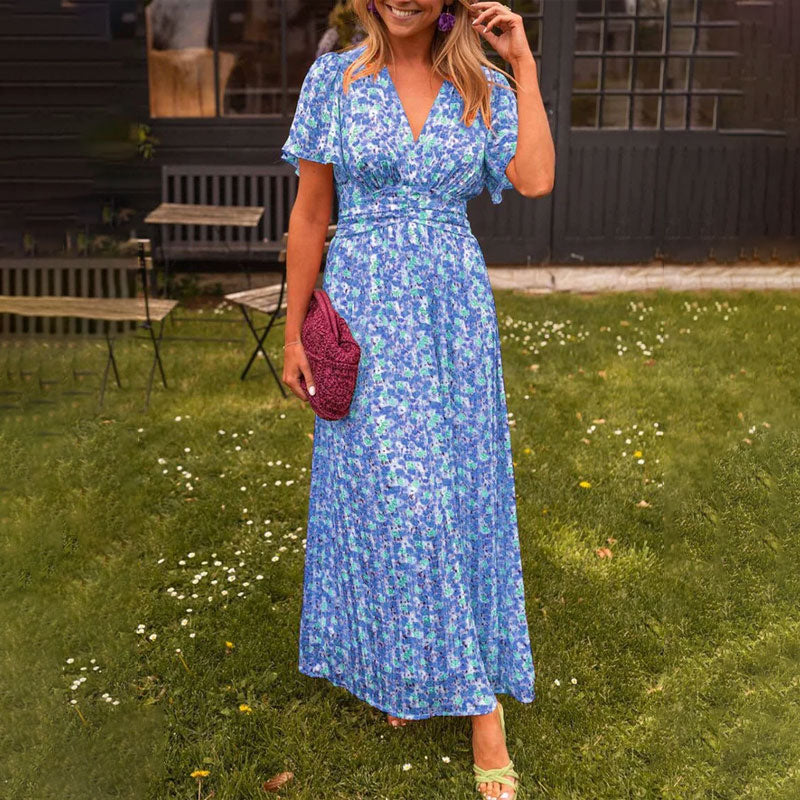 FREYJA – Classic V-Neck Dress